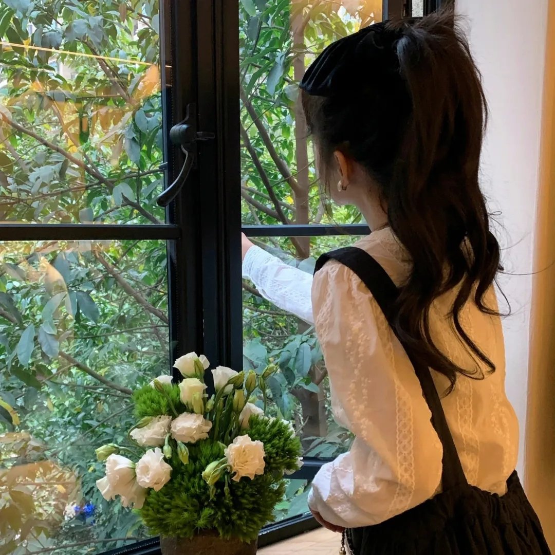 漆黑塔林